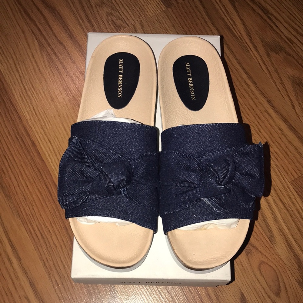 Matt Bernson bow slides denim size 10